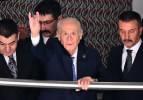 Bahçeli'yi gören muhalifler yine şizofreniye bağladı!